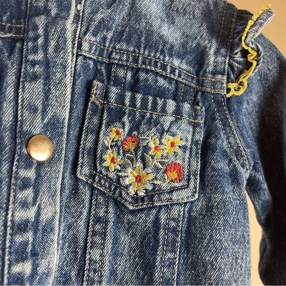 Daisy Fuentes 24 Months Sherpa Collar Embroidered Floral Denim Jacket Ruffle - Picture 3 of 6